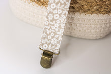 Beige Floral - Soother Clip