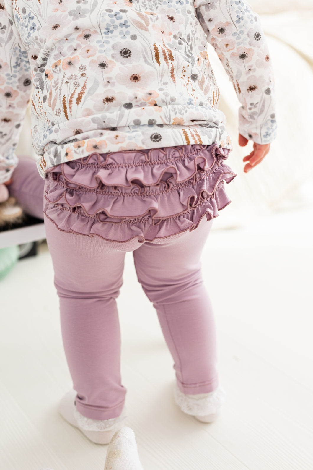 Ruffle Bum Leggings - Pastel Lilac