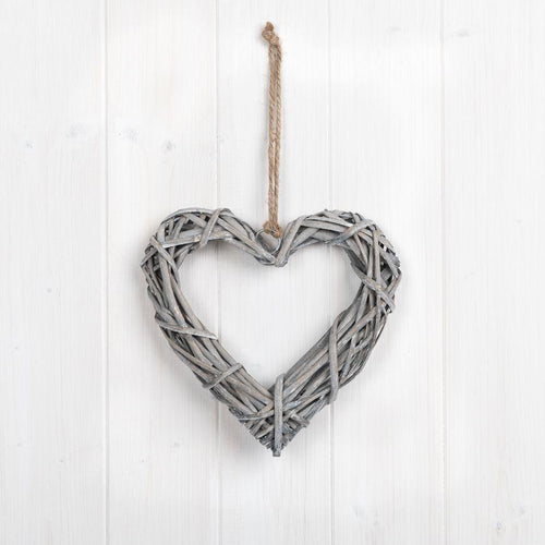 Hanging Willow Heart