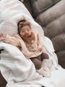 Latte Brown - Dribble Bib